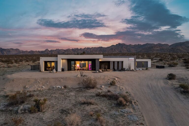 Book The Maya Joshua Tree retreat